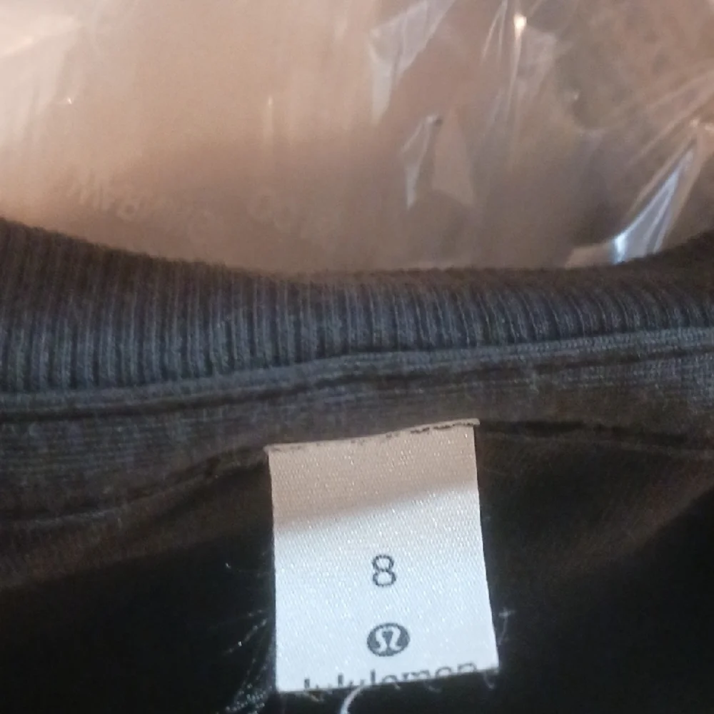 lululemon athletica Women's Black Ribbed Crew Neck Long Sleeve Tee Size 8